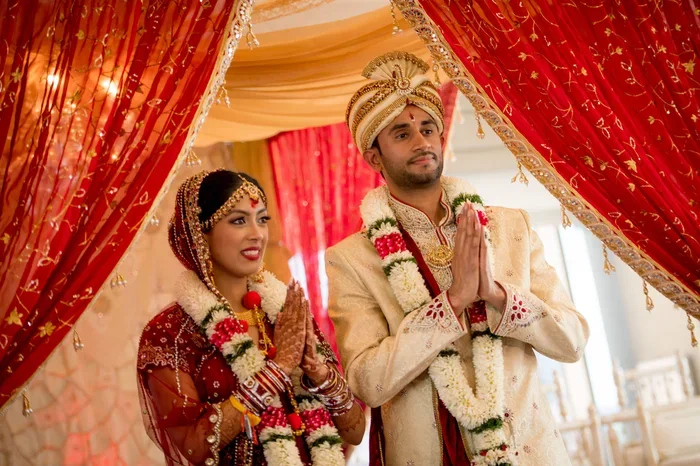 Saat Paake Bandha Meaning and Significance Explained